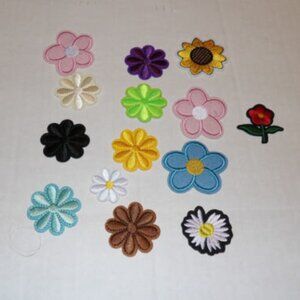 Lot 14 Colorful Flowers Iron on Patches for Clothing Sew On/Iron Ons